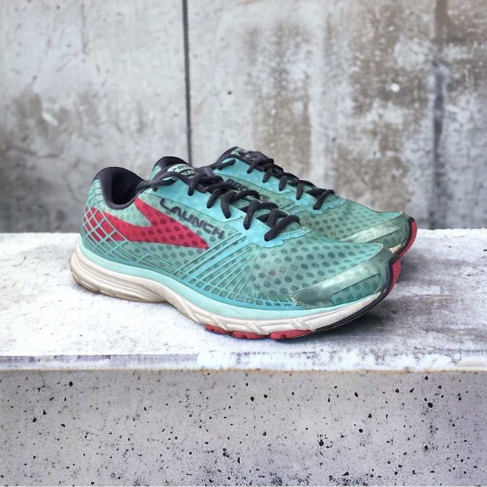 Brooks Womens Launch 3 1202061B436 Blue Pink Running Shoes Sneakers Size 8.5 - Picture 2 of 12